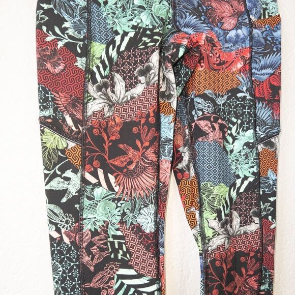 Lululemon Fast & Free Zen Clash Multi Tight Leggings Size 2 - Picture 4 of 10